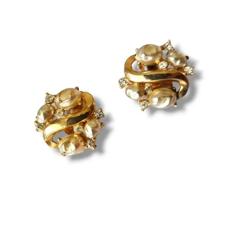 Vintage chunky gold toned twisty cluster rhinestone clip on earrings elegant gra - Image 3