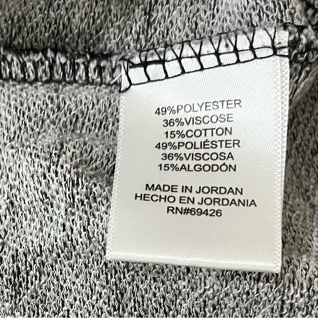 G H Bass Women's Black and Gray Asymmetrical Zip Knit Jacket Sz M - L - Image 13