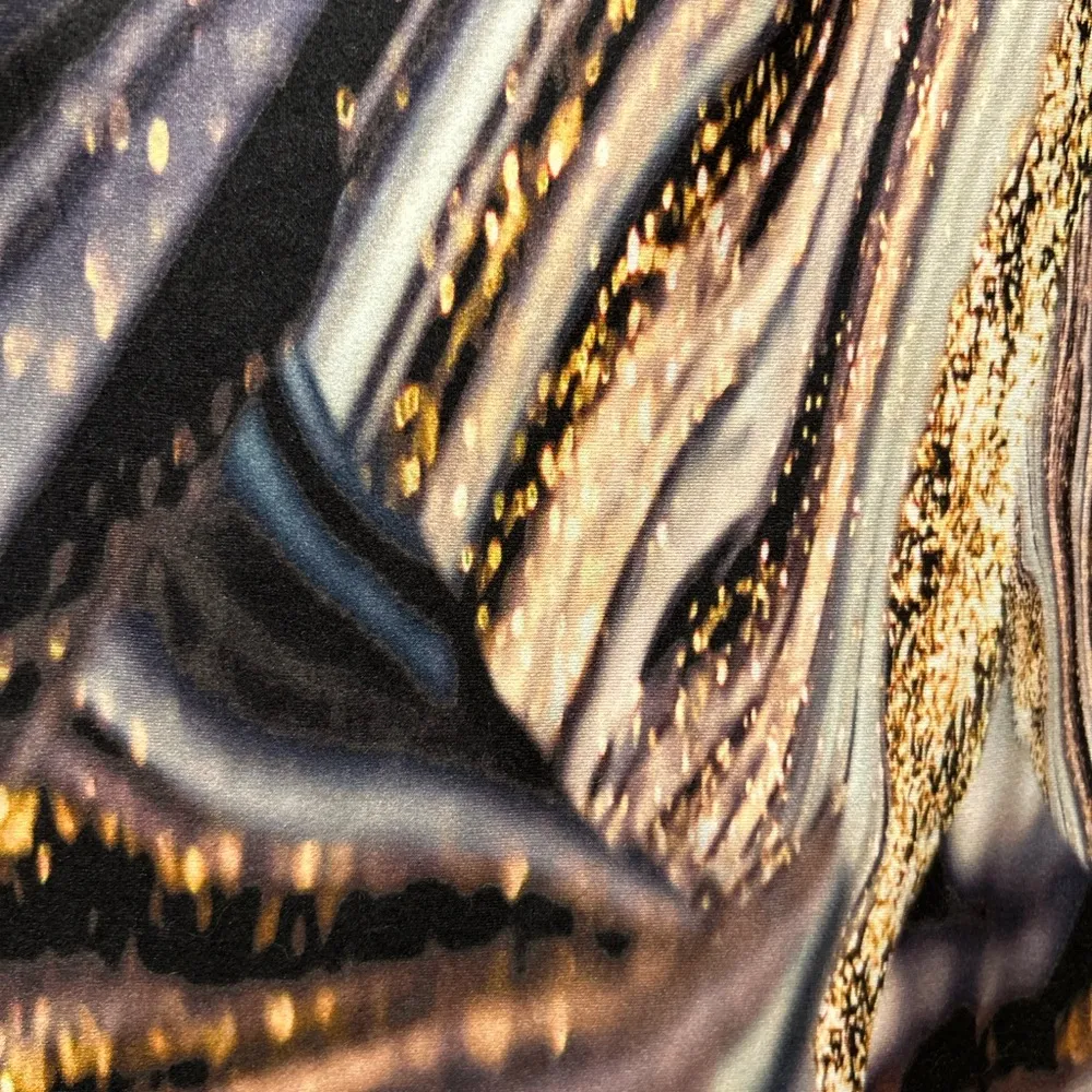 Brown and Cream marble Sleeve Graphic Tee Size L - Image 5