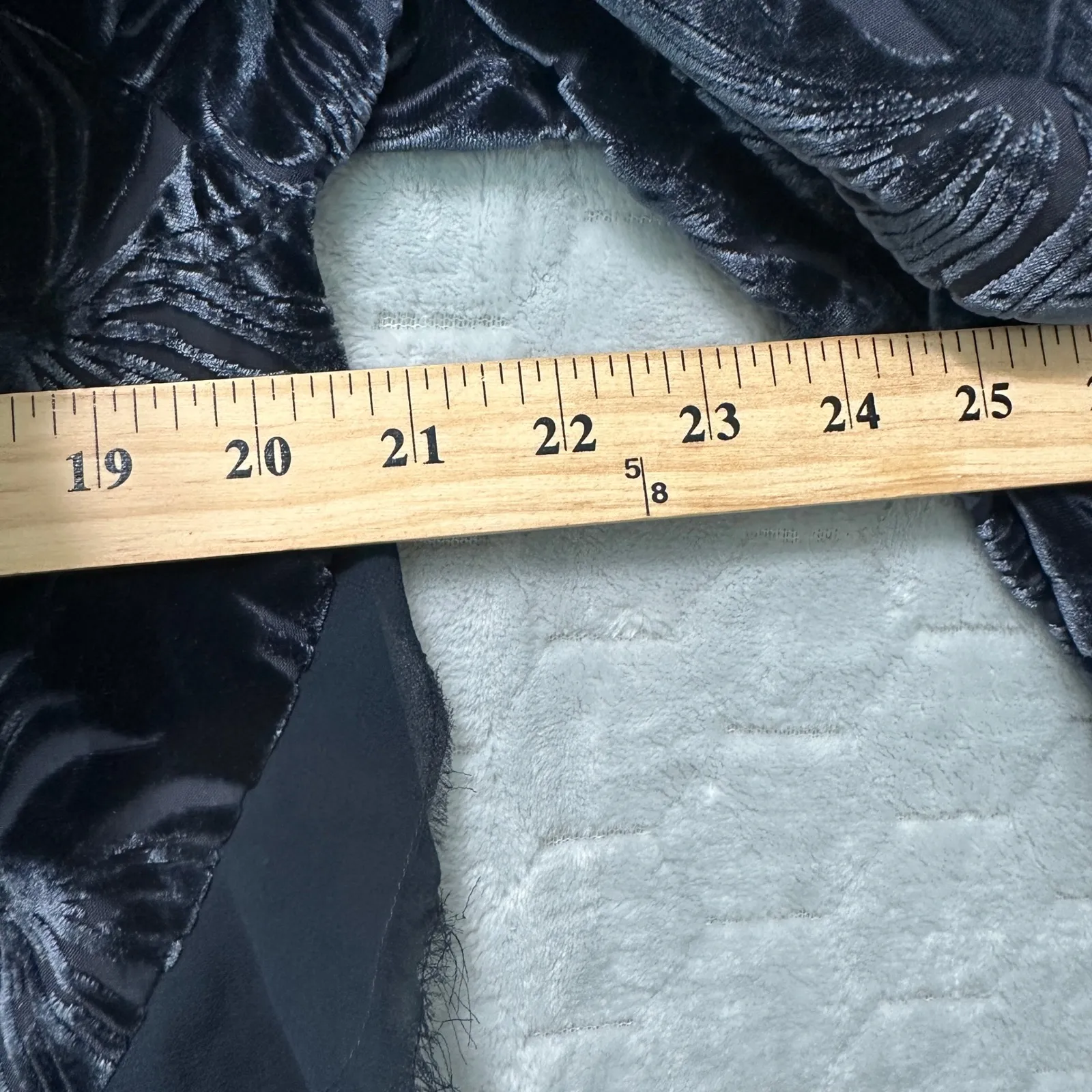 Chelsea 28 Olivia Palermo Velvet Silk Floral Bomber Jacket Black L Grunge Rocker Size L - Image 8