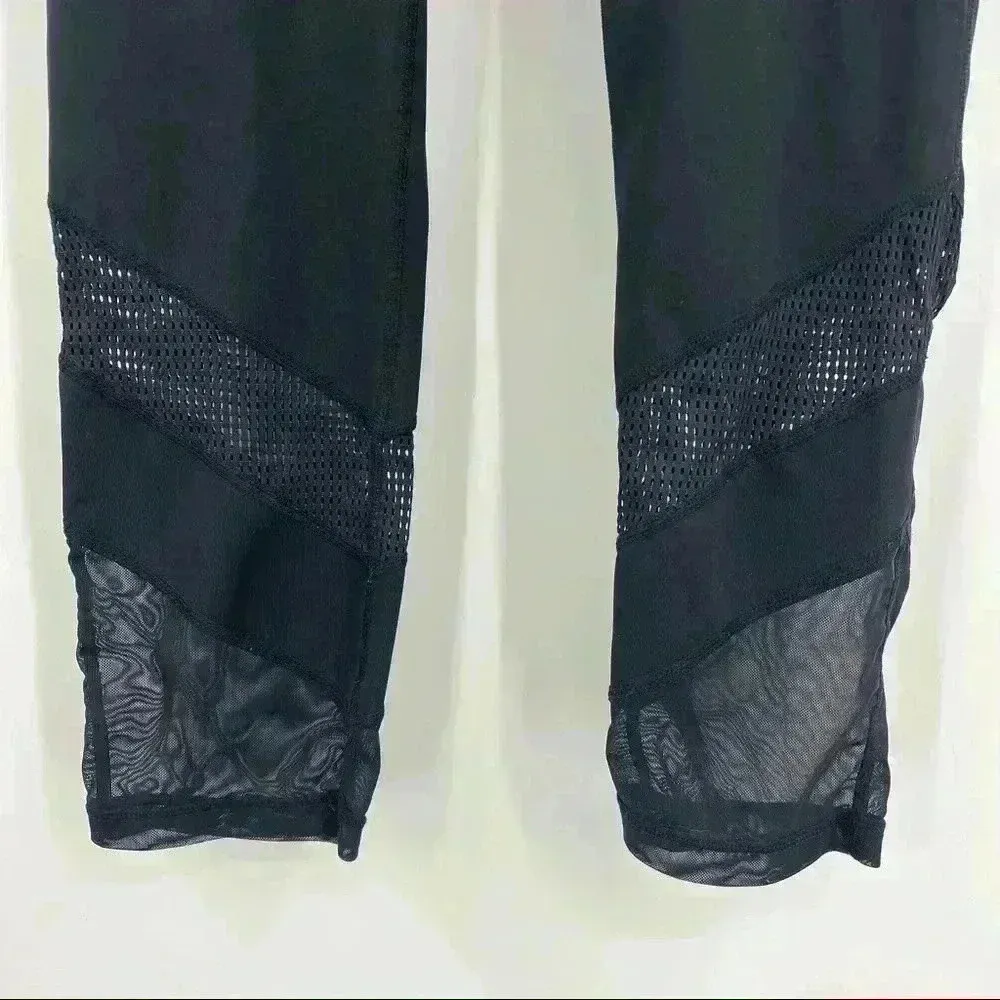 Zella Black Crop Legging W/Leg Mesh Design‎ Size Small - Image 7