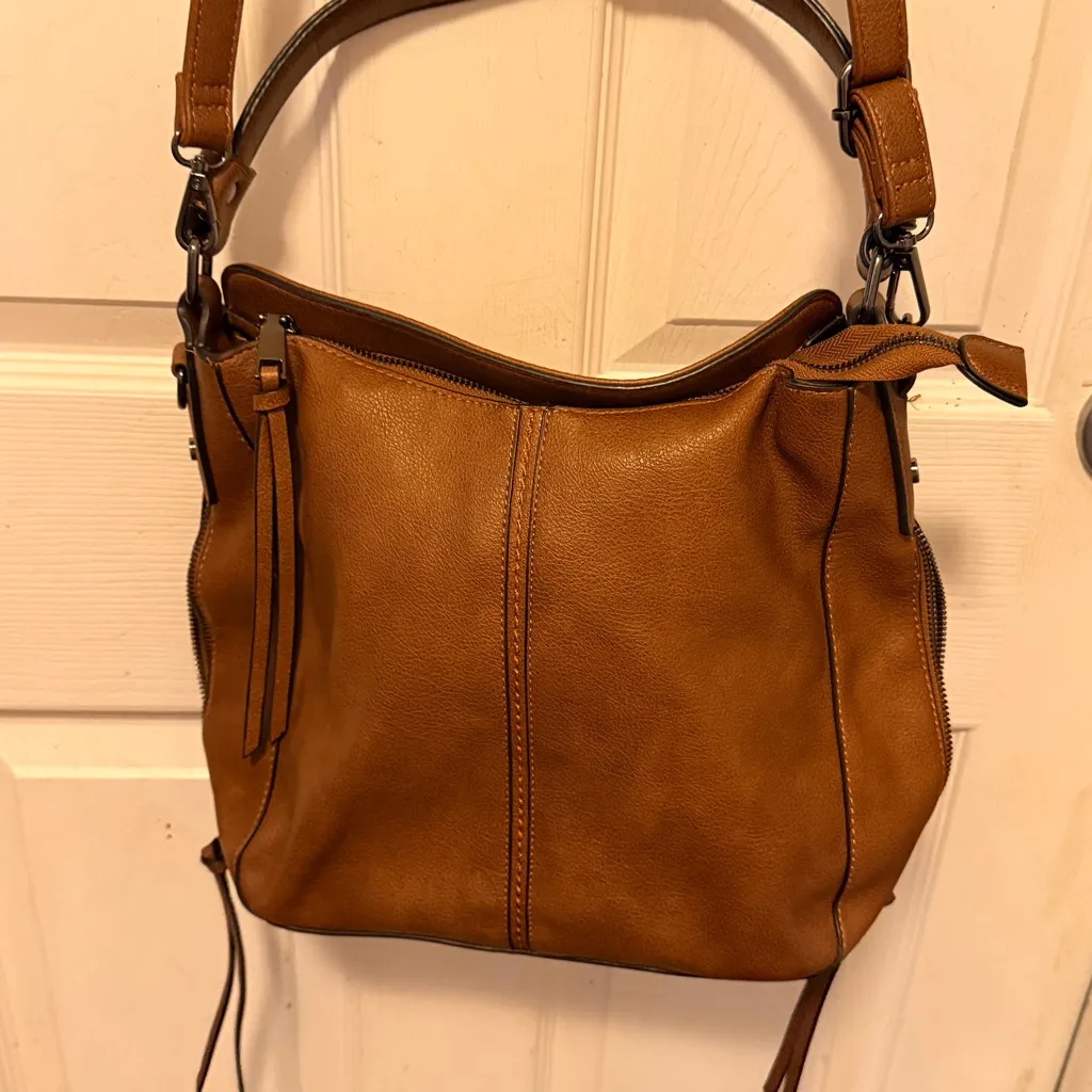 Realer Brown Shoulder Bag nwot - Image 2