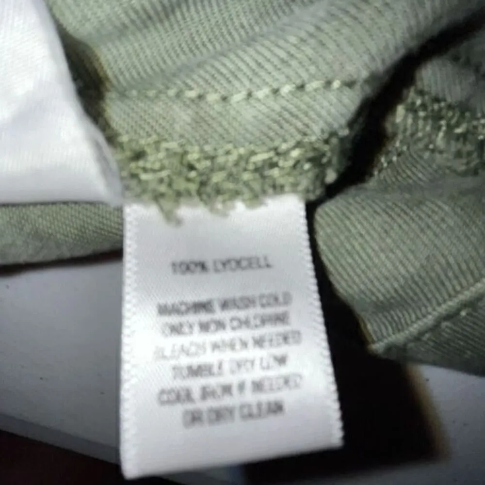 LOFT olive green  skirt 8‎ - Image 4