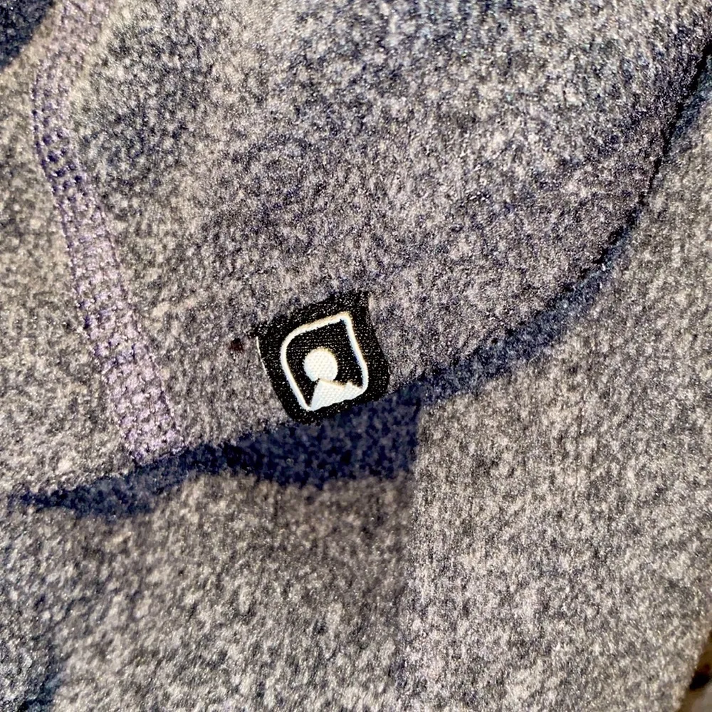 Women’s eastern mountain sports 1/4 zip fleece pullover gray sweatshirt large - Image 5