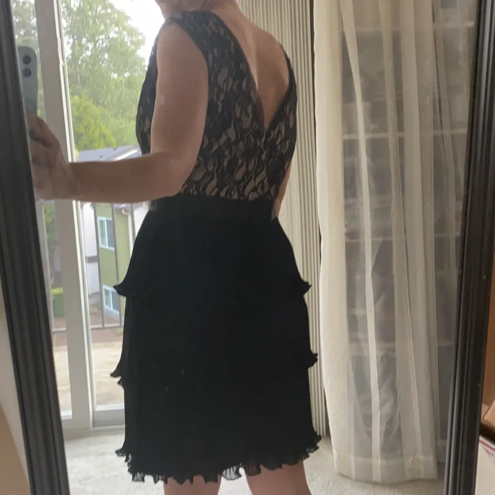 M&C Lace and ruffle tiered formal cocktail dress - Image 4