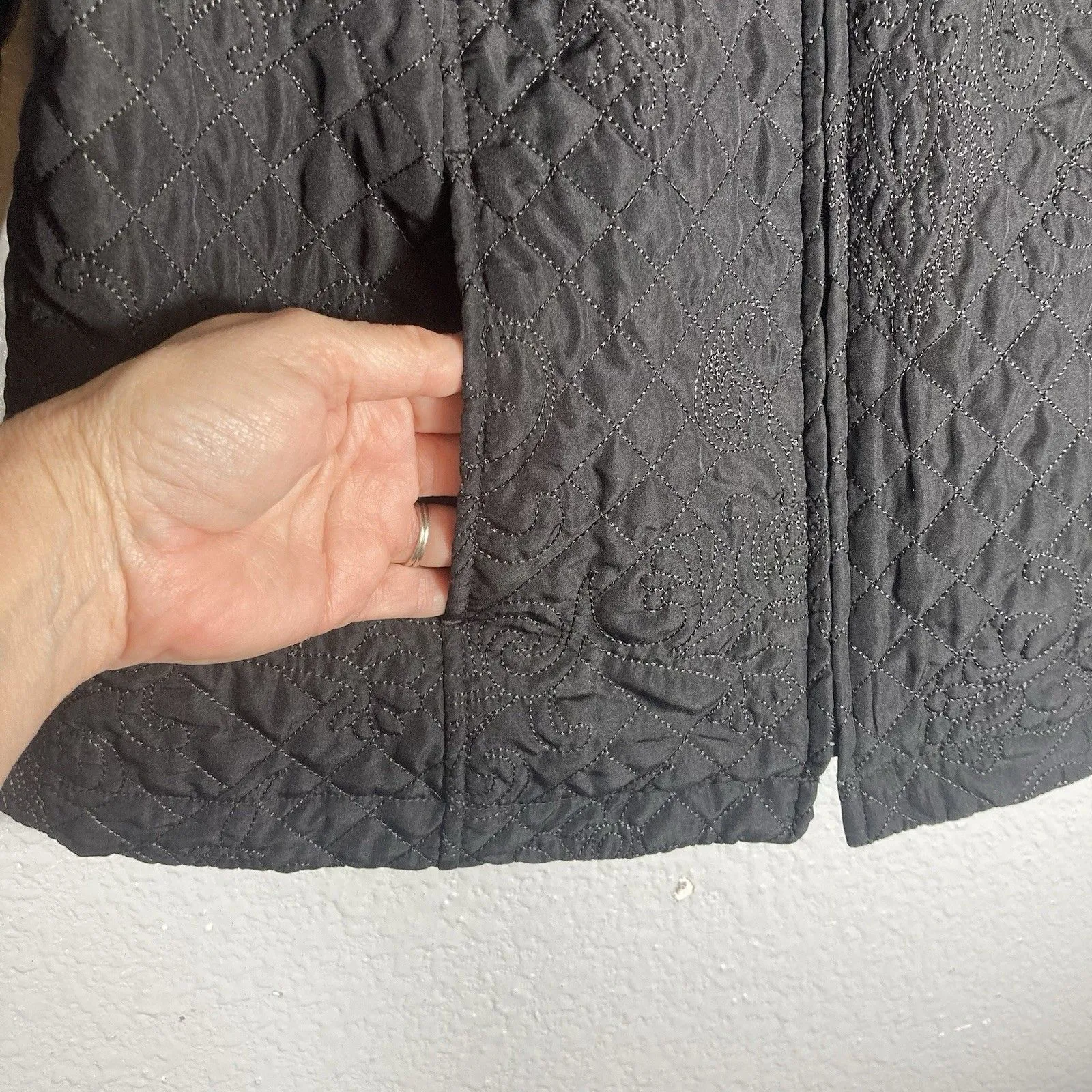 Requirements Thin Quilted Jacket M Lightweight Coat Black Zip Front Classic - Image 3