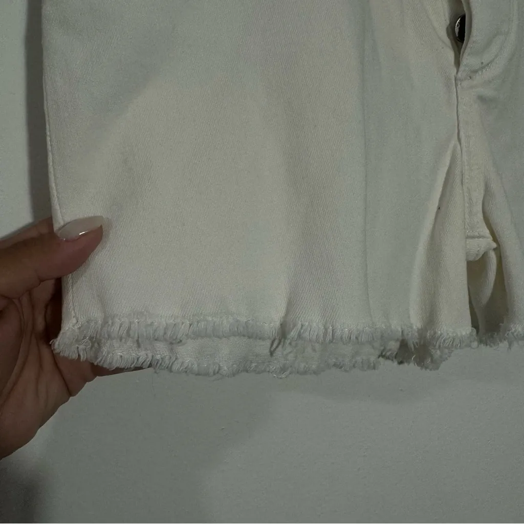 Anthropologie DL1961 Cecilia Classic Shorts In White‎ Raw Hem Size 27 - Image 3