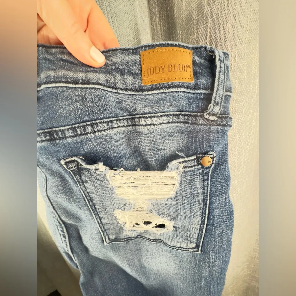 JUDY BLUE Jeans Women 11/30 Relaxed Fit High Rise Cropped Raw Hem Style: JB88191 - Image 11