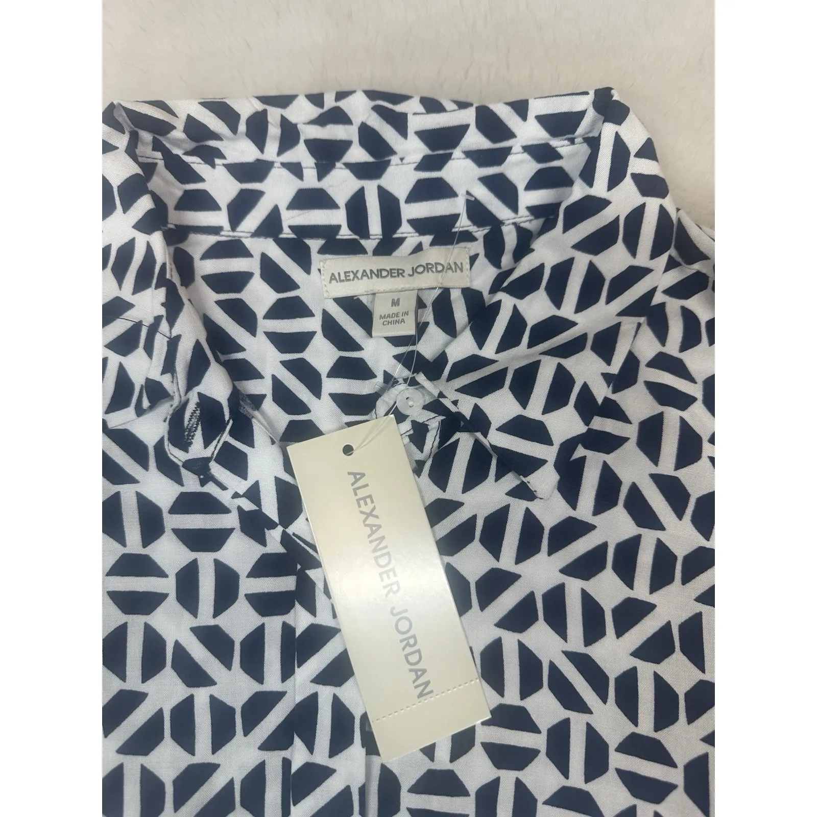 Alexander Jordan Womens Button Shirt Top medium Blue and White NWT - Image 9