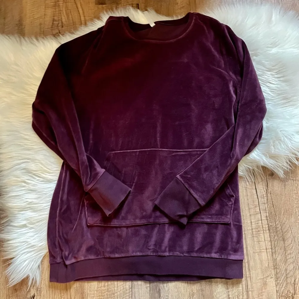 Fabletics  Plum Purple Velvet Sweatshirt - Image 3