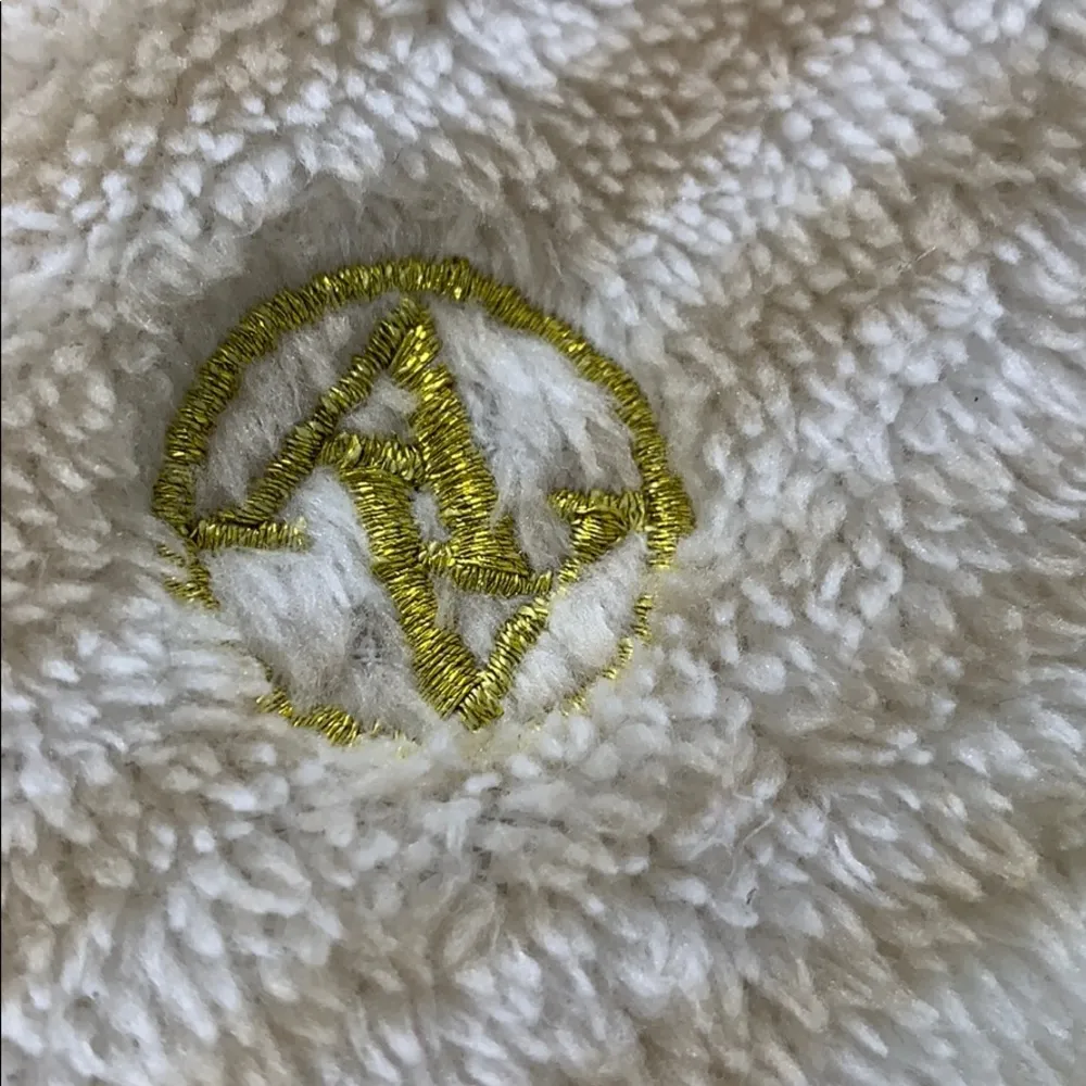 Adrienne Vittadini Animal Sweater - Image 2