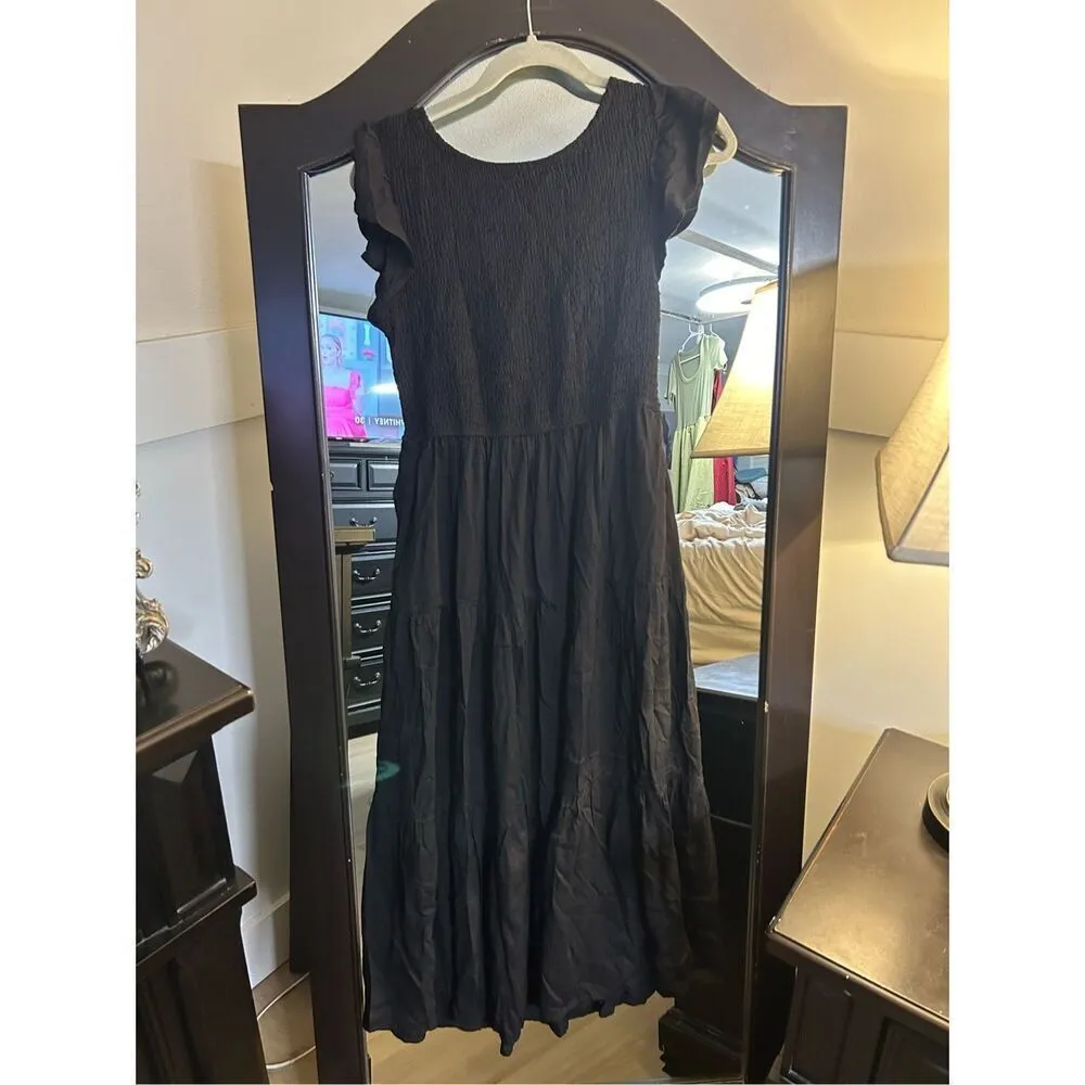 NEW Black Flutter Crew Neck Smocked Tiered Midi Dress M - Image 3