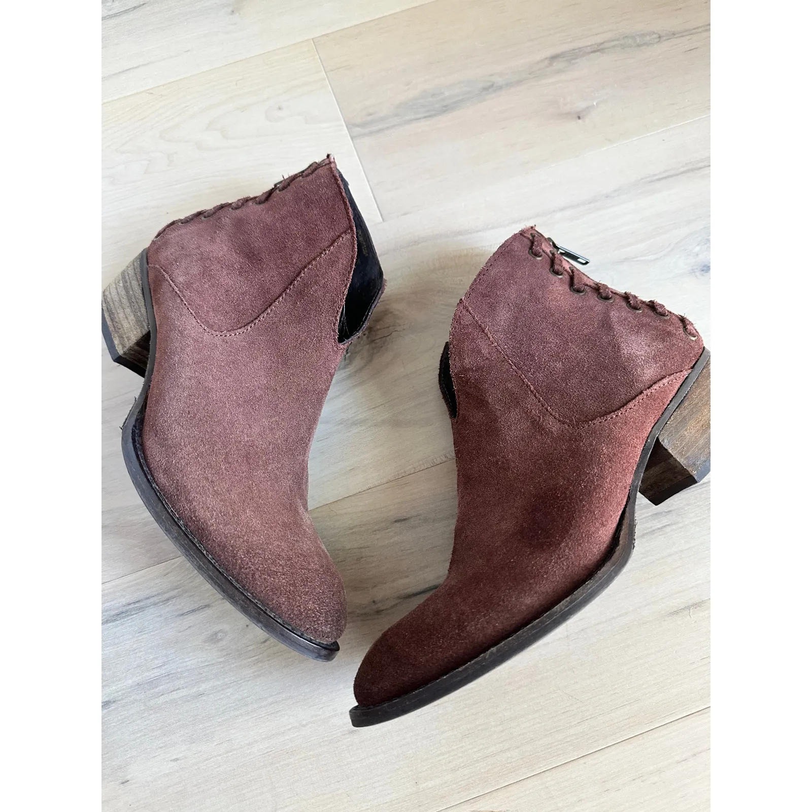 Journee Signature Womens Arika Booties Suede Size 7.5 Fall Boots Western Brown - Image 6