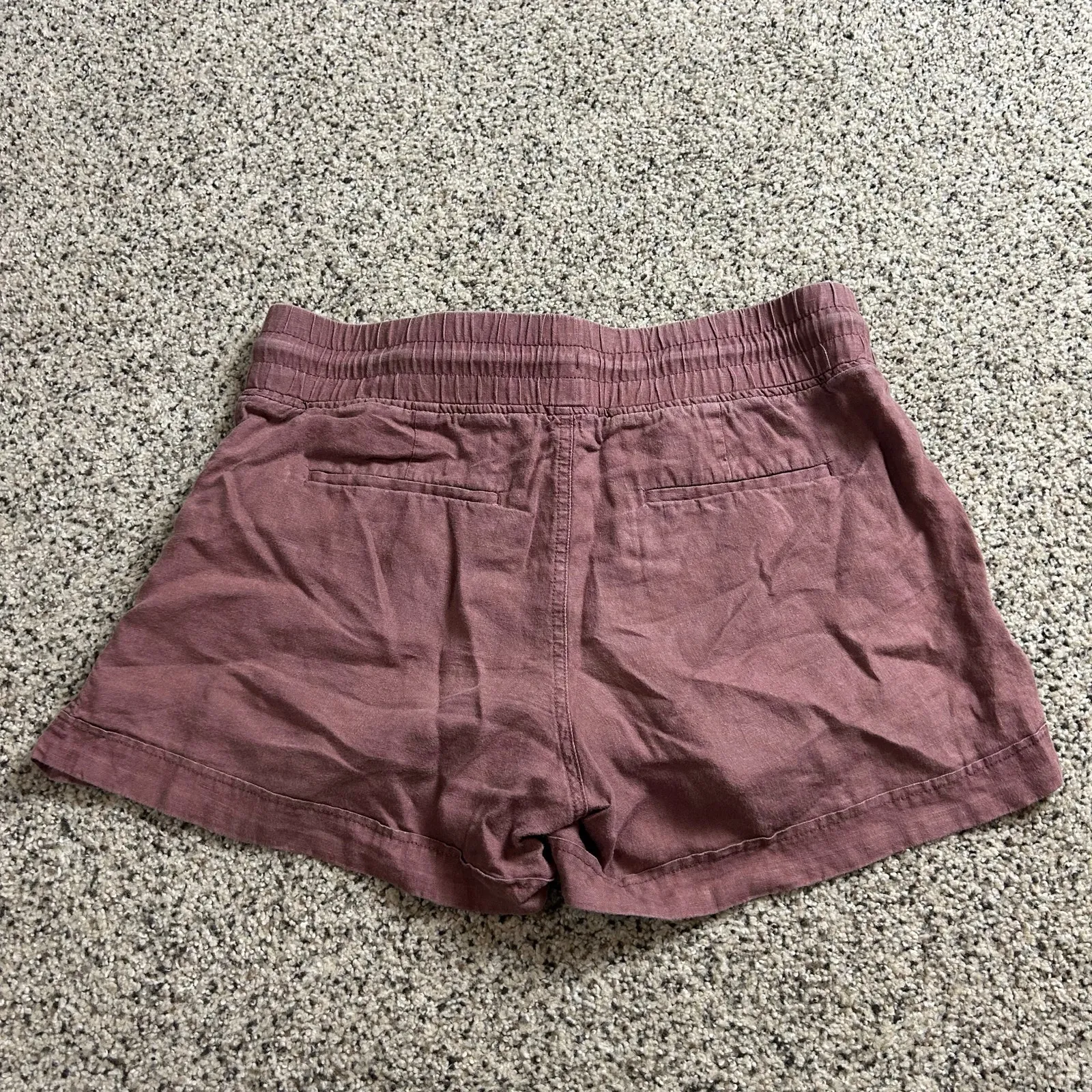 Athleta Cabo Linen 4" Shorts Size 10 Hearth Rose Athleisure Casual - Image 2