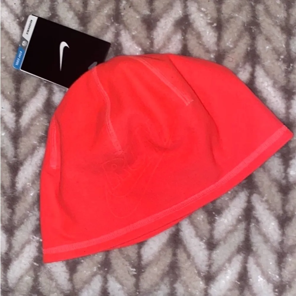 NWT Reversible Dri-Fit Beanie - Image 2