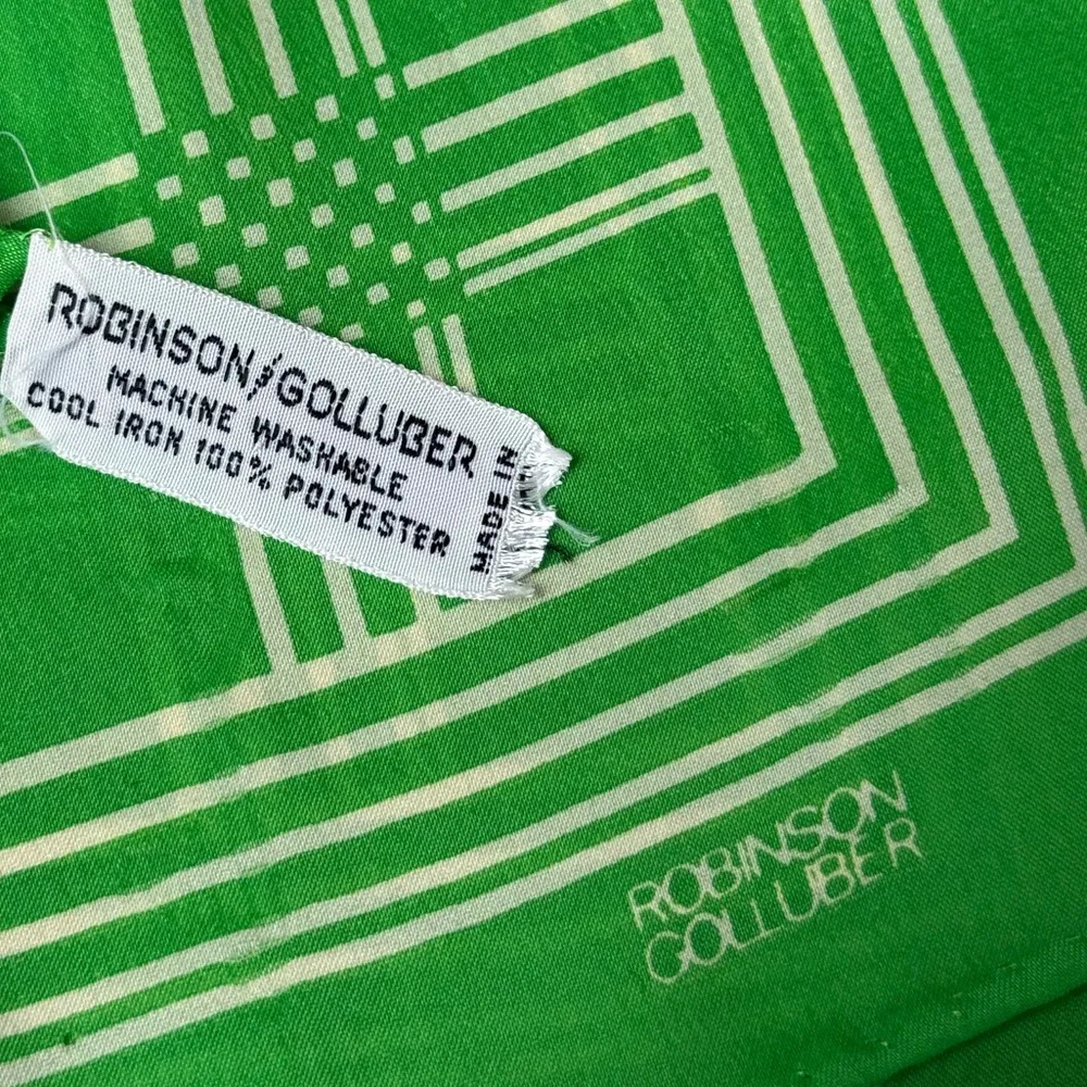 Vintage Robinson Golluber & Nasharr Frères Green Silk Blend Scarves - Image 5