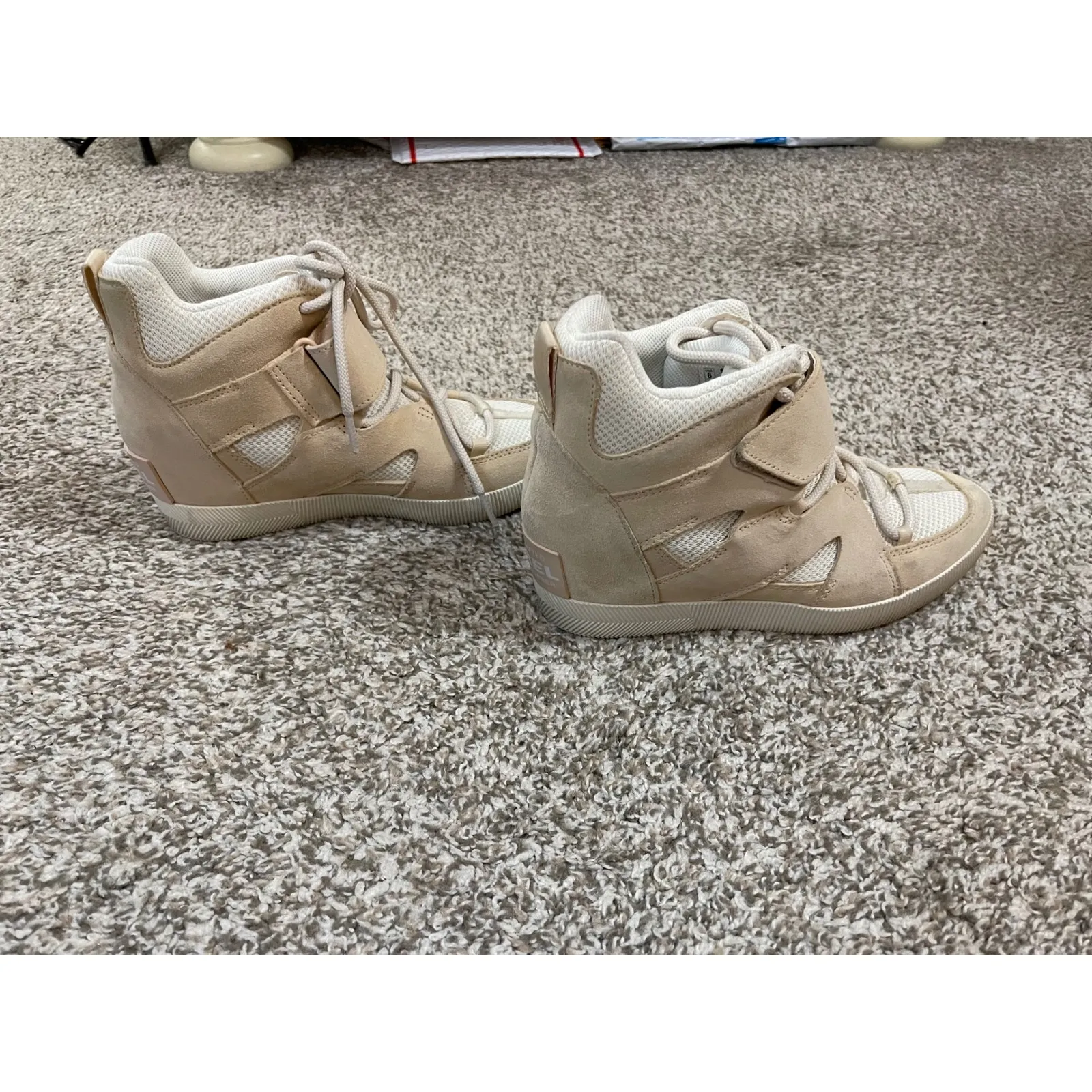 Sorel Out N' About Sport Wedges Women's Size 8 Beige Preloved - Image 3