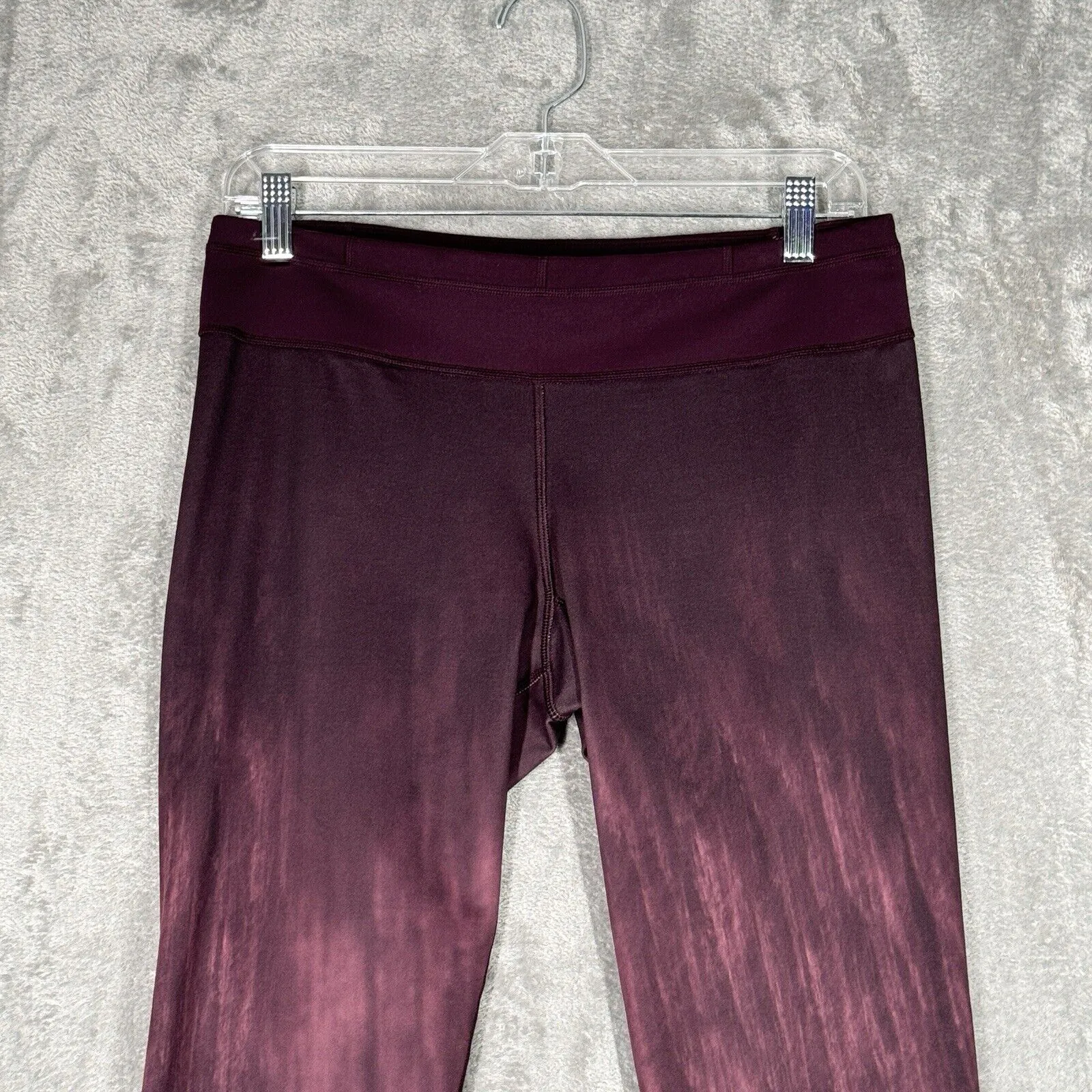 Under Armour Pants Womens Medium Purple Printed Legging‎ All Season Gear Workout - Image 4