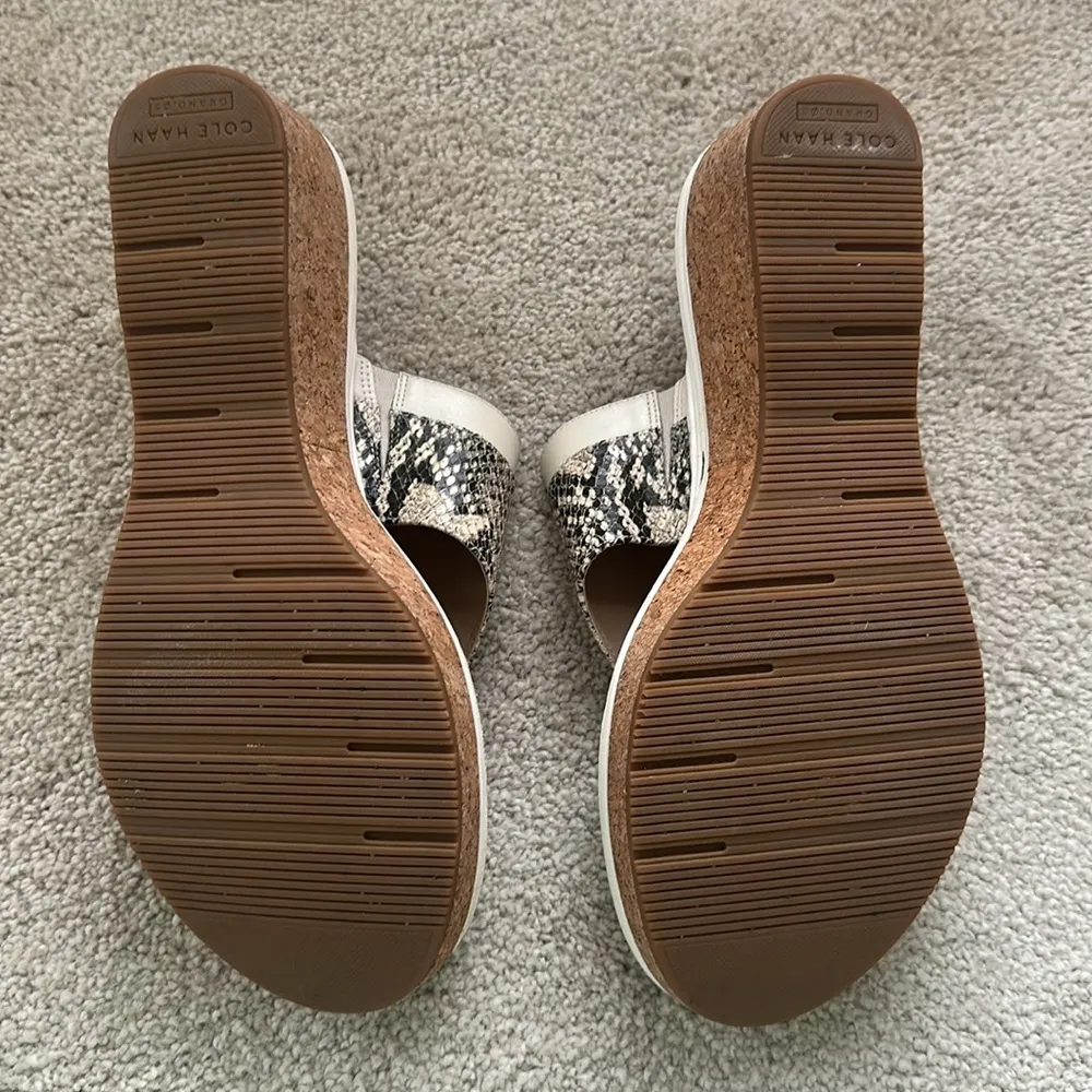 Cole Haan Cream and Tan Sandals with Snakeskin Pattern size 9 - Image 4
