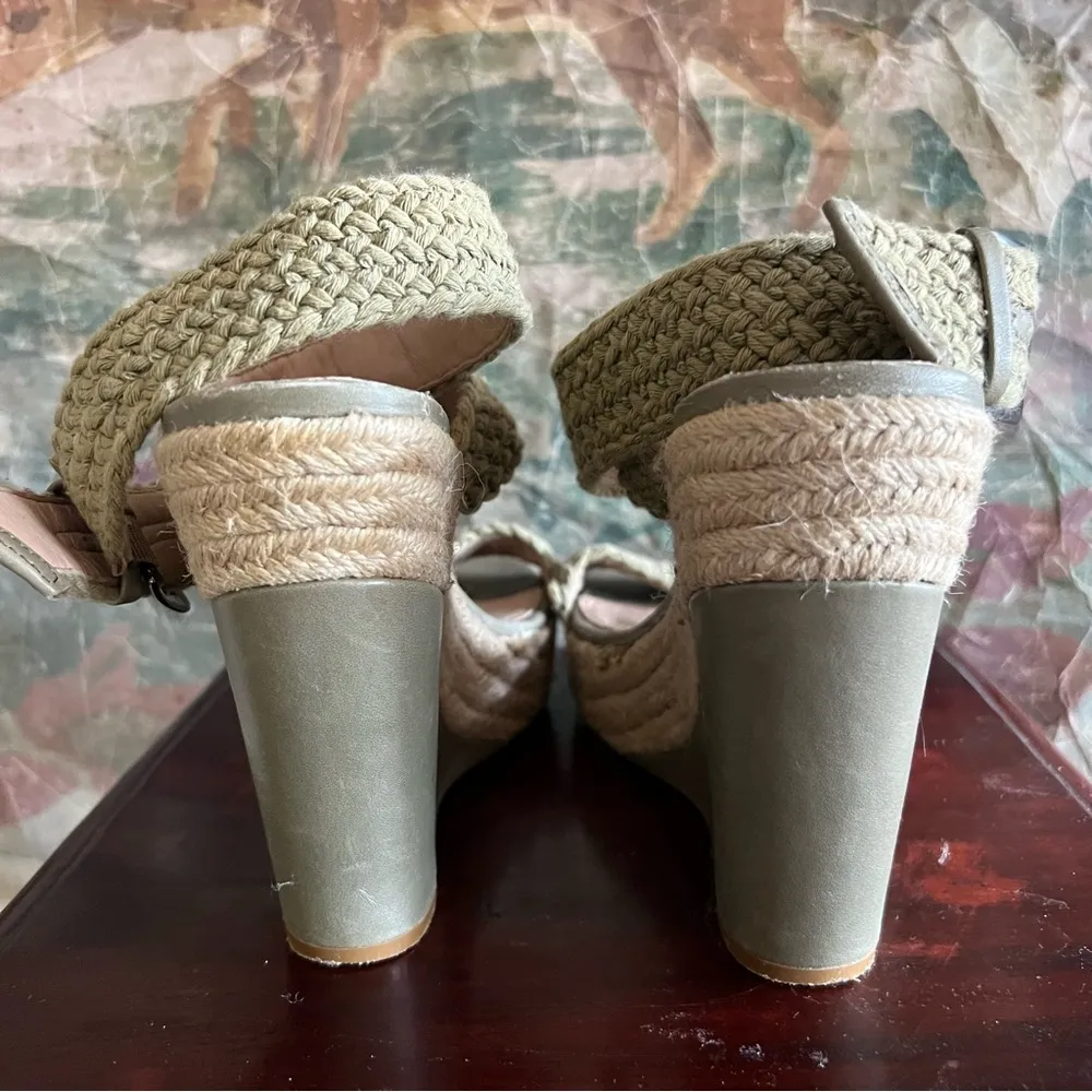 Saks Fifth Avenue Green Braided Strap Peep Toe Wedge Sandals size 9 - Image 5