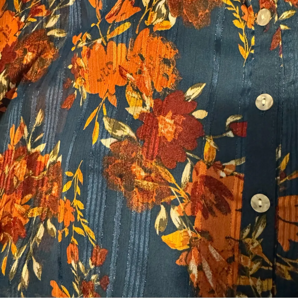 Frye small Button Up Sheer floral Blouse with Built In Tank - Image 6