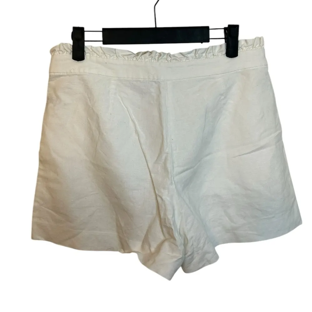 J.Crew White Linen Ruffled Shorts - Image 2