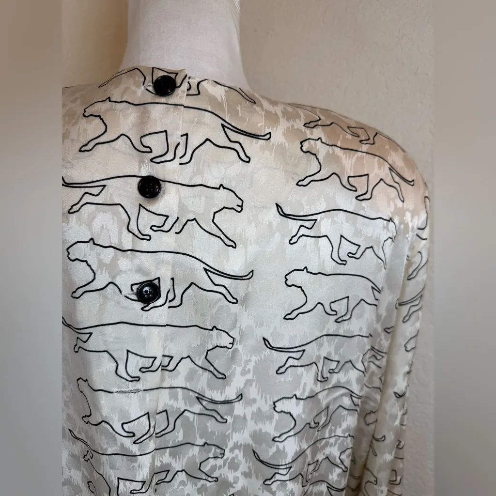 1980s Julie Francis Dolman Silk Blouse with Hip Sash and Leopard Print size 10‎ Black - Image 6