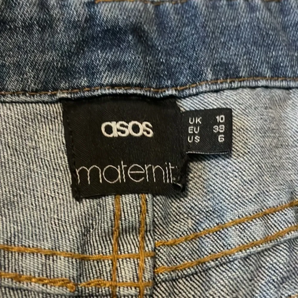 Asos Maternity Medium Wash Distressed Rolled Denim Shorts - Image 4