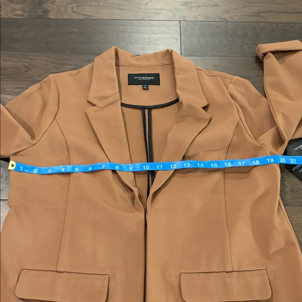 New With Tags Liverpool Petite Stretch Ponte Boyfriend Blazer Sz MP - Image 8