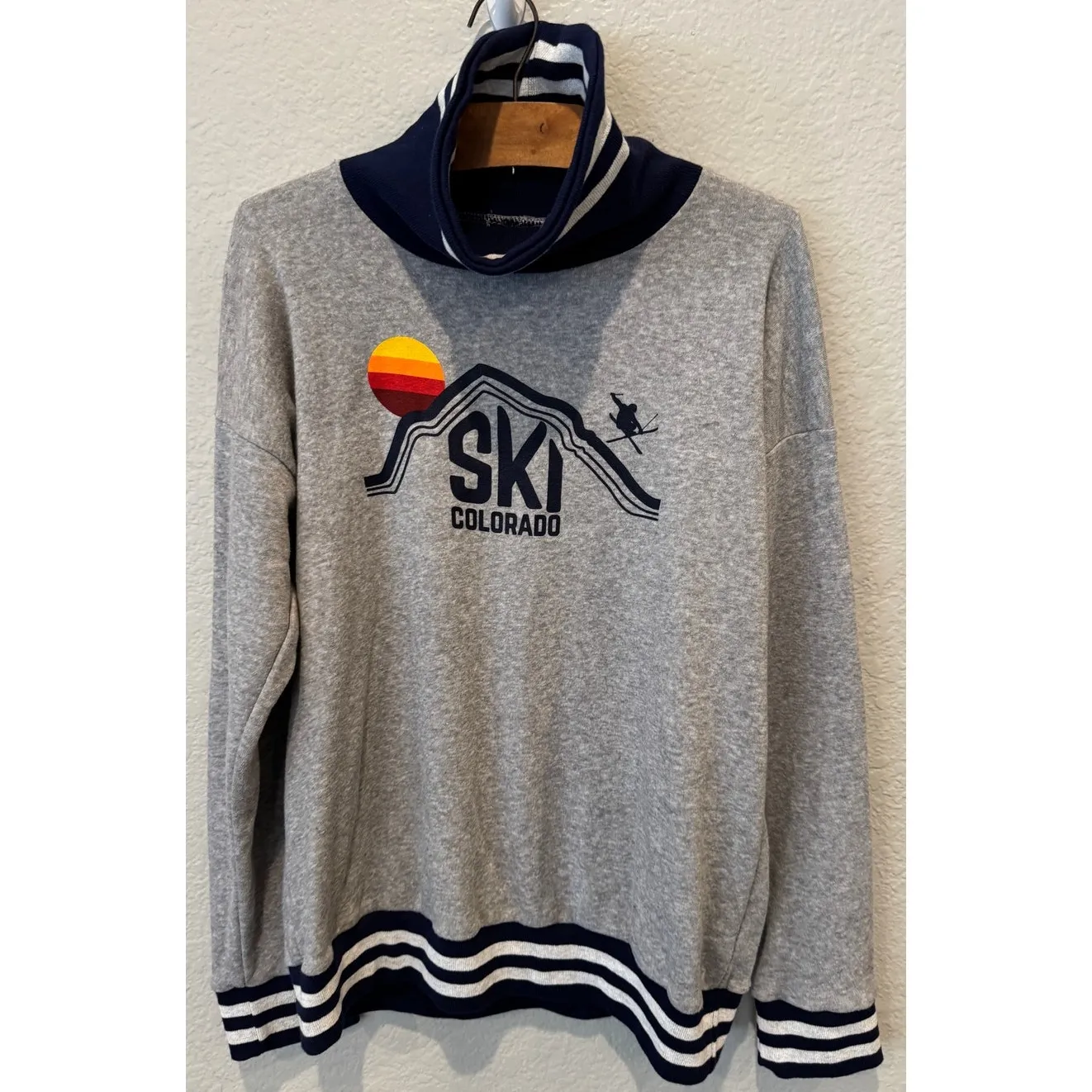 Free People x Campus Collection Ski Club Cowl Neck Pullover Size Medium Gray - Image 11