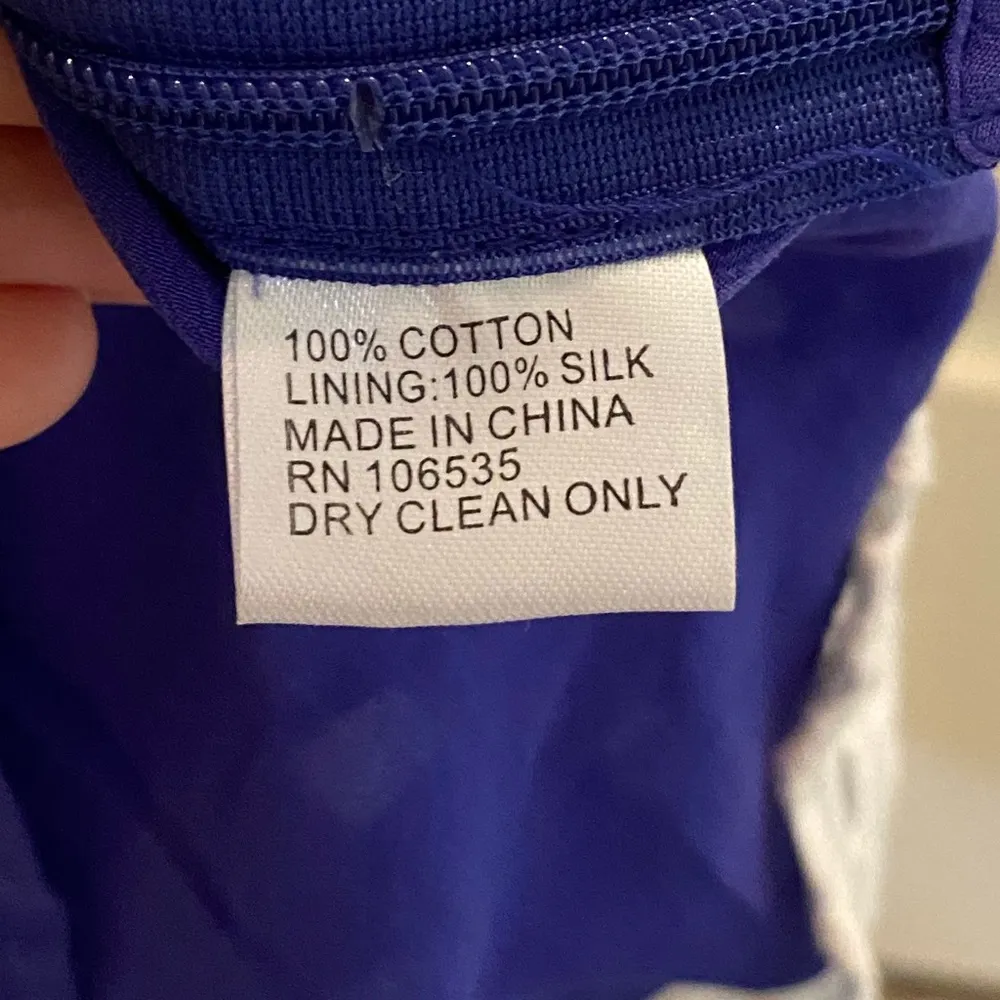 NEW Madison Marcus Eyelit Peplum Sleeveless Top | XS - Image 9