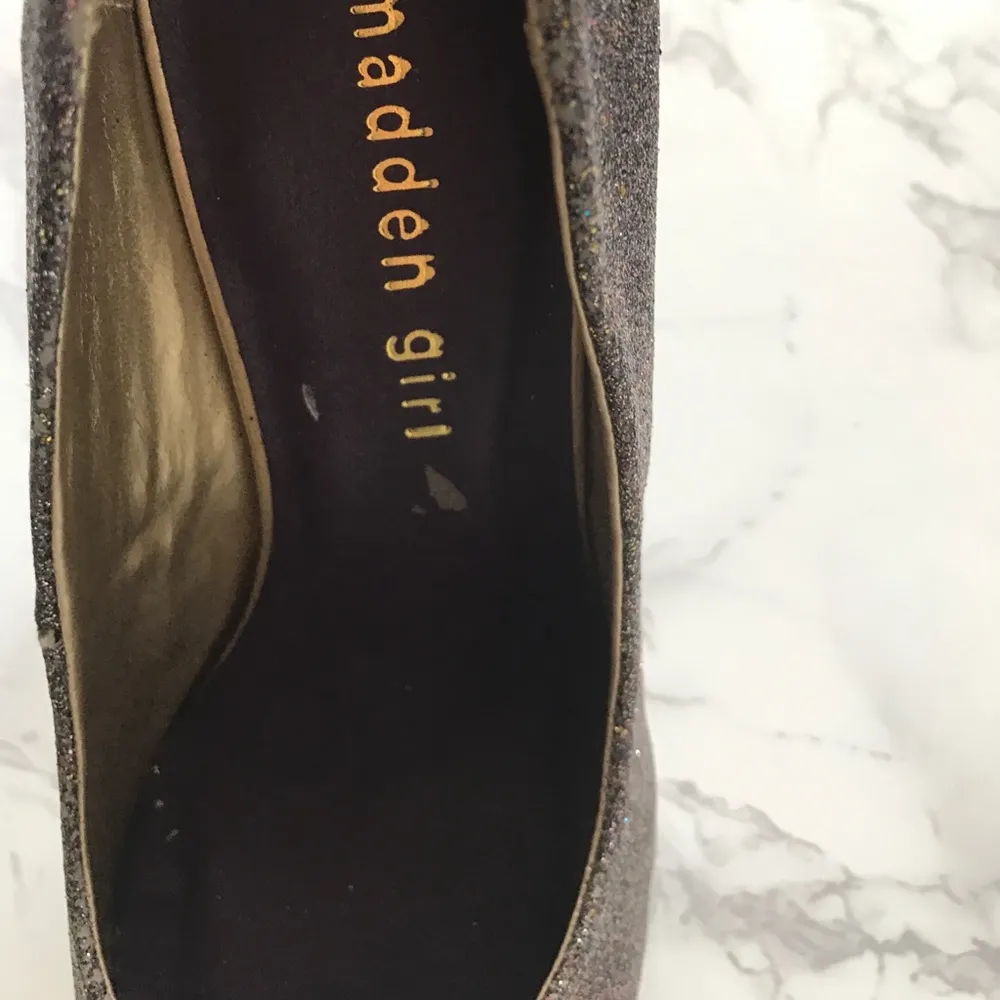 Madden Girl Sparkly Heels - Image 4