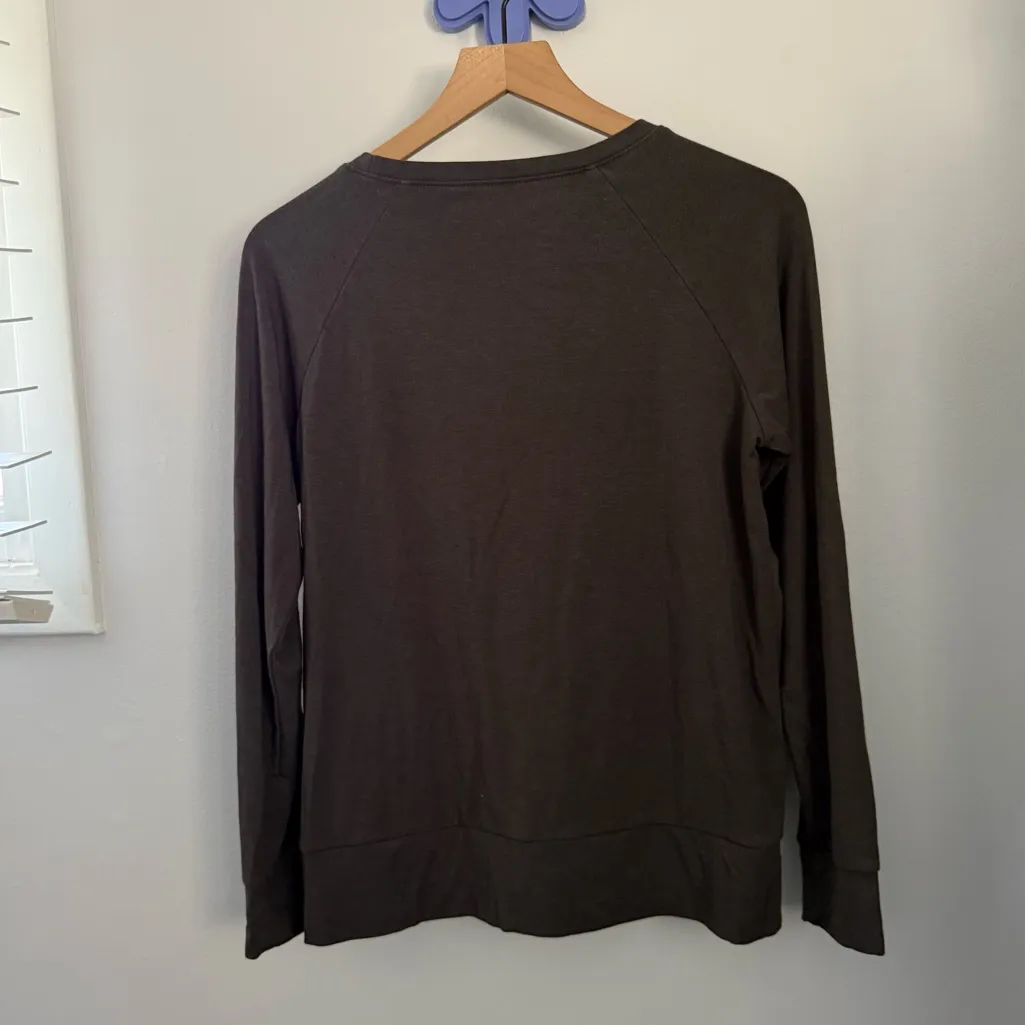 Cozy Earth Small Brushed Bamboo Pullover Crew Charcoal Grey Lounge Comfy Gray - Image 4