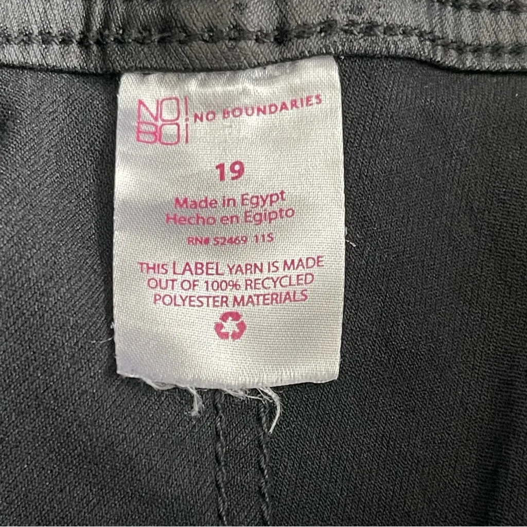 No Boundaries Faux Leather Coated Black Jeans Women's Size 19 High Waist Skinny - Image 7