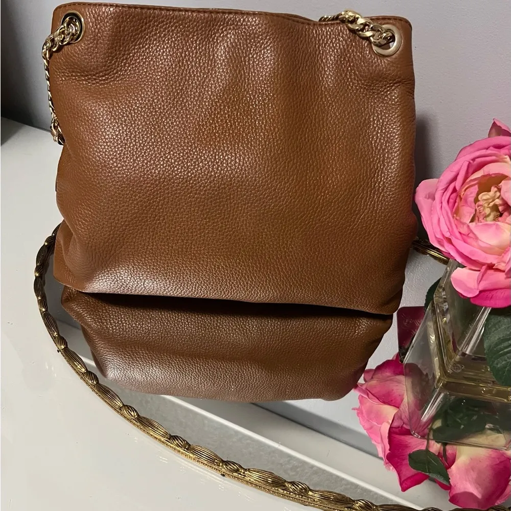 Michael Kors Brown Gold Shoulder Bag with Chain Strap - Image 5