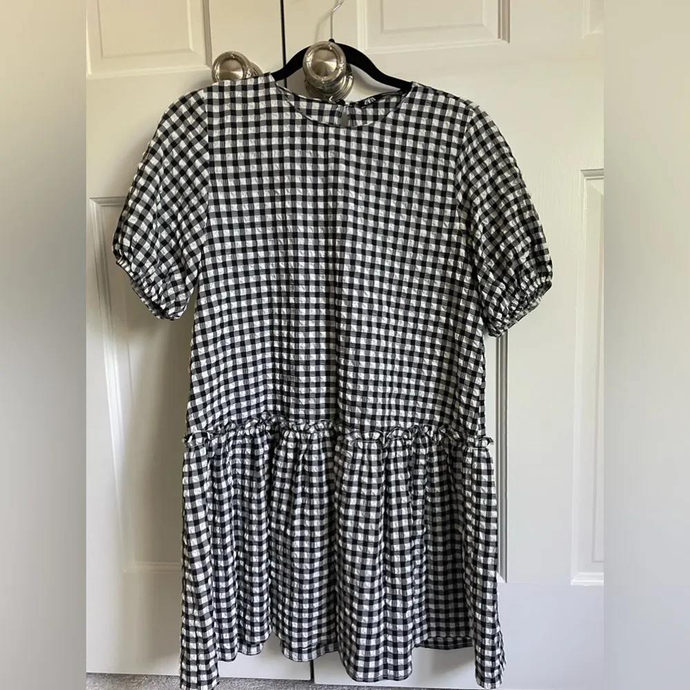 Zara | Black and White Gingham Tiered Mini Dress - Image 4