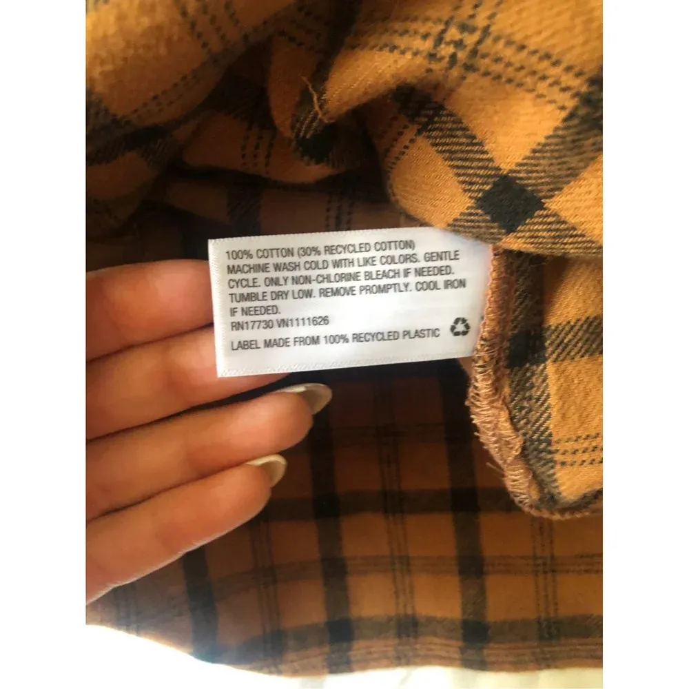 Isabel maternity Women’s brushed flannel maternity shirt top Plaid S NWT! Brown Size undefined - Image 6