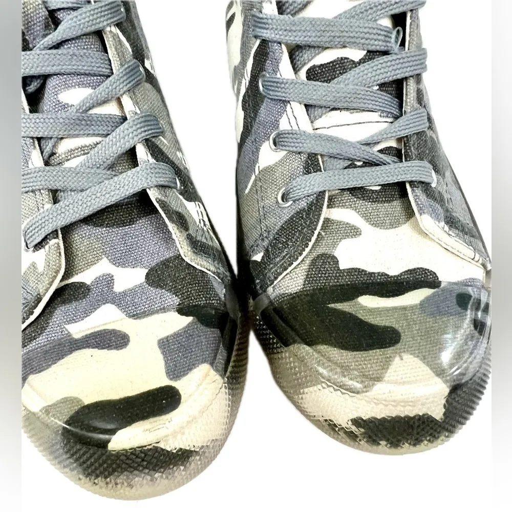 NWOB - Vintage Havana Rewind Grey Camo High-top Sneakers - Size 7.5 - Image 3