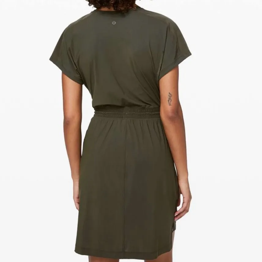 Lululemon Throw it on Dress Dark Olive Size 8 NWOT - Image 2