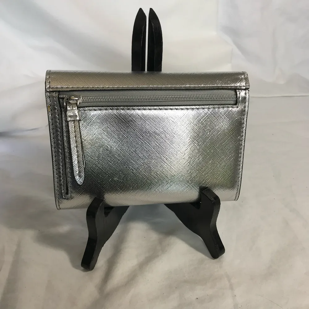 Victorias Secret Metallic Silver 3 Card Holder Pouch Envelope Wallet - Image 2