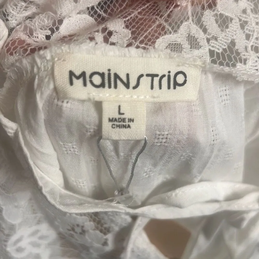 ✨MAIN STRIP LACE TOP WHITE SZ LARGE DRESS✨ - Image 4