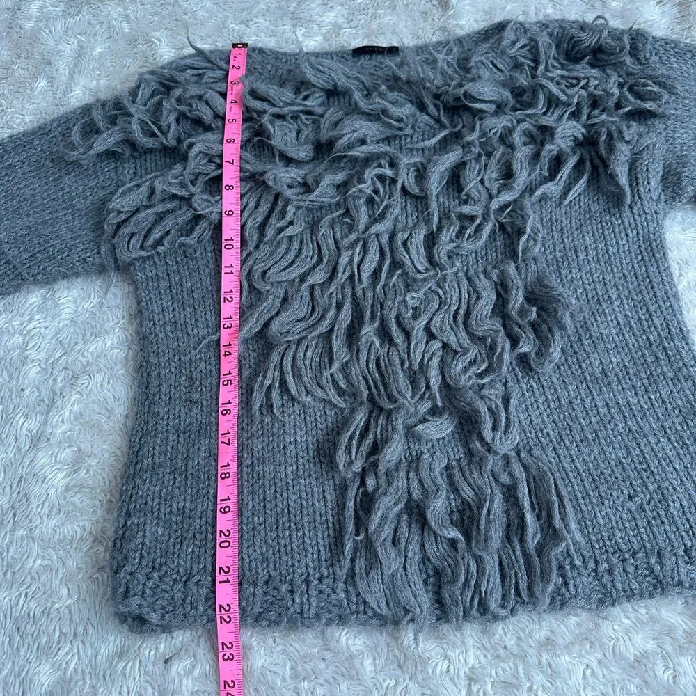 KKIBO Baby Alpaca Gray Fringe Knit Boatneck Sweater S/M Size M - Image 3
