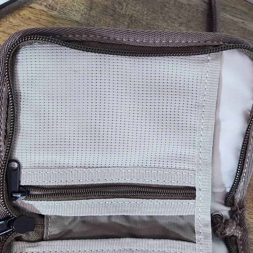 Eddie Bauer Brown Nylon Crossbody Wallet Women's Brown Mini Crossbody Purse - Image 3