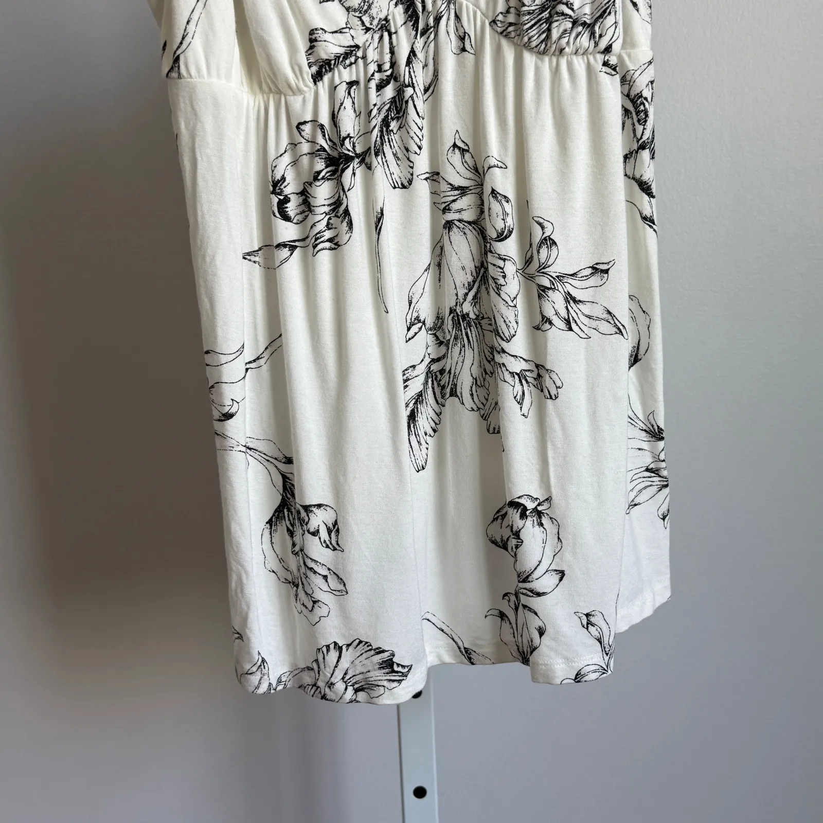 Soma sz M White & Black Floral Lace-Trim Cami‎ Top - Image 3
