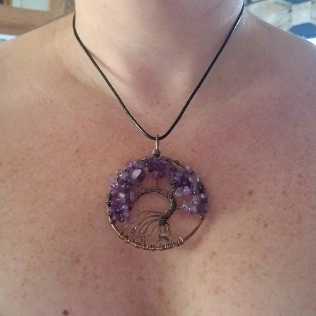 Tree of Life necklace Purple - Image 2