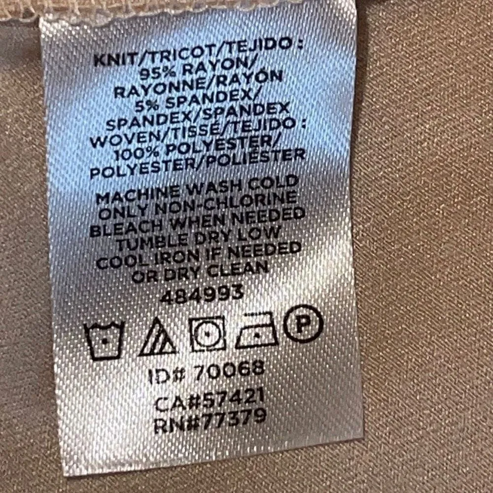 Ann Taylor Petite Long Sleeve Pullover Minimalist Blouse Nude/Tan Size Small Pet - Image 6