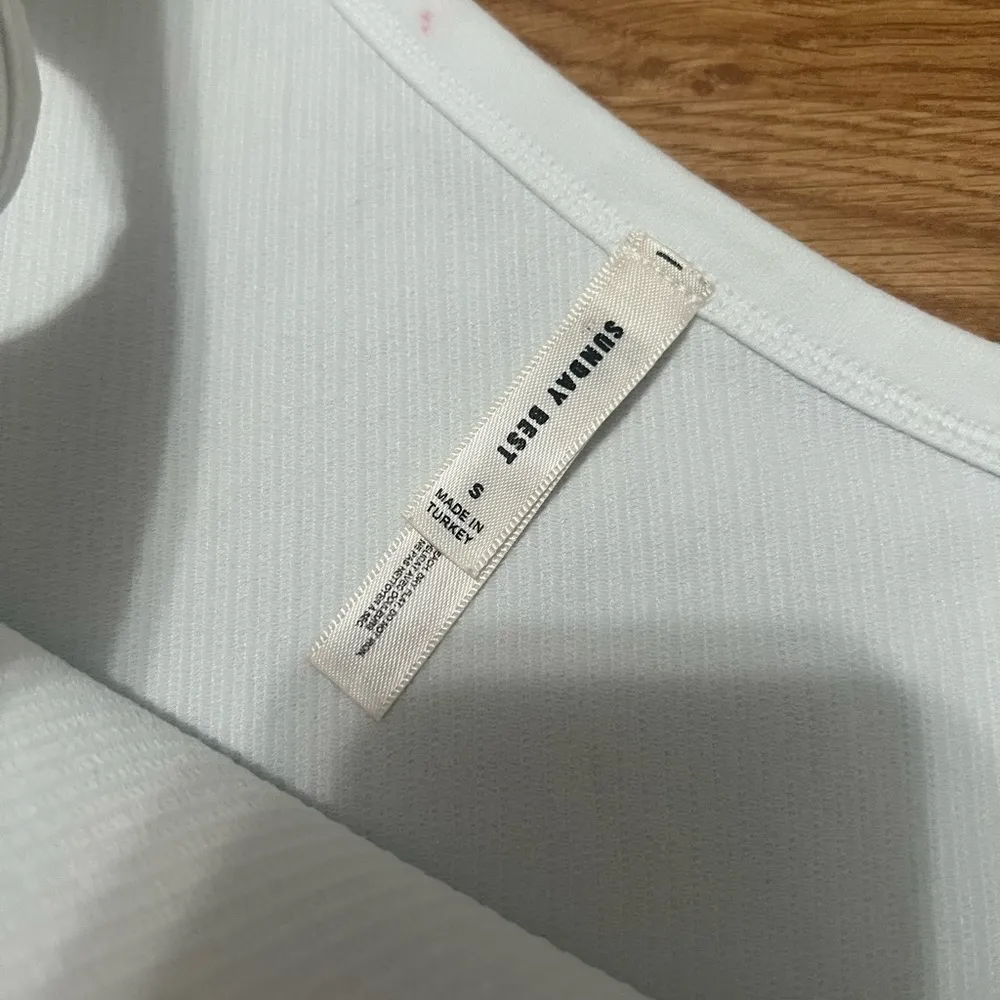 Aritzia Sunday Best SUE SINCHSEAMLESS TOP (Size S) - Image 5