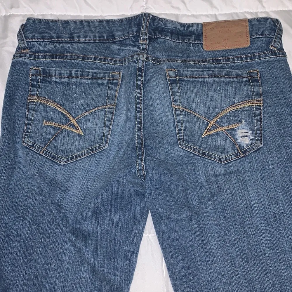 Distressed Denim Light-Wash Capris - Like New - Image 7