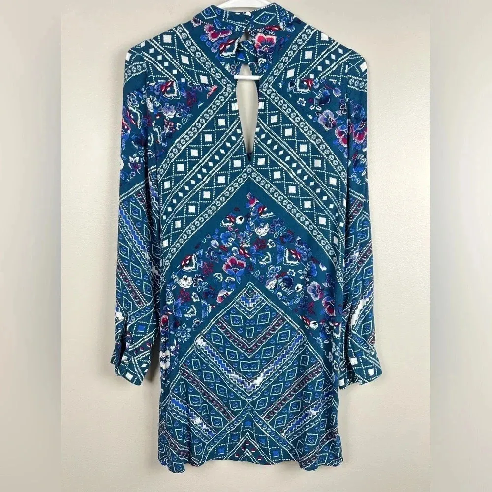 Express Cobalt Blue floral print key hole long sleeve dress‎ size XS - Image 7