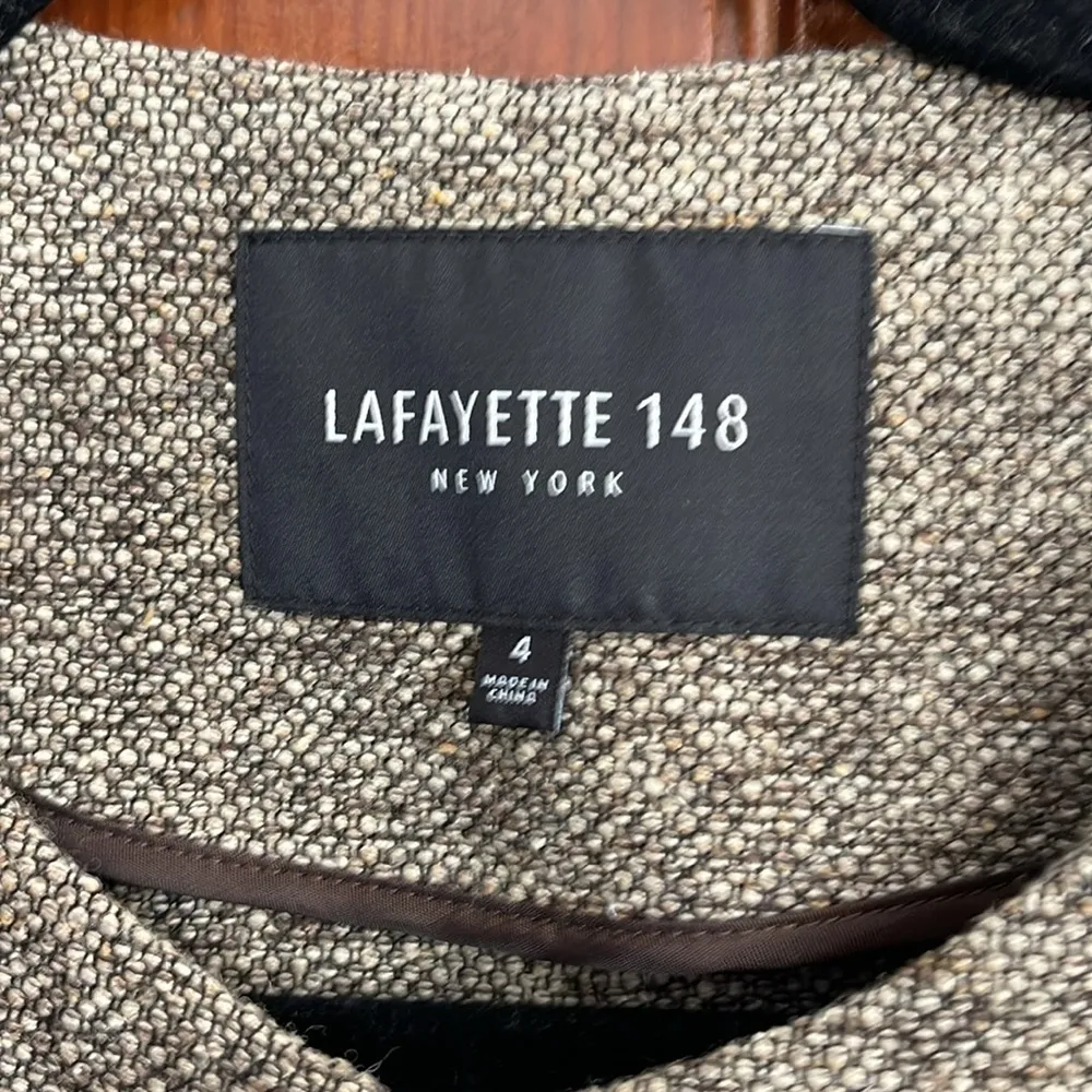 Lafayette 148  New York Women's Jacket size 4 - Image 2